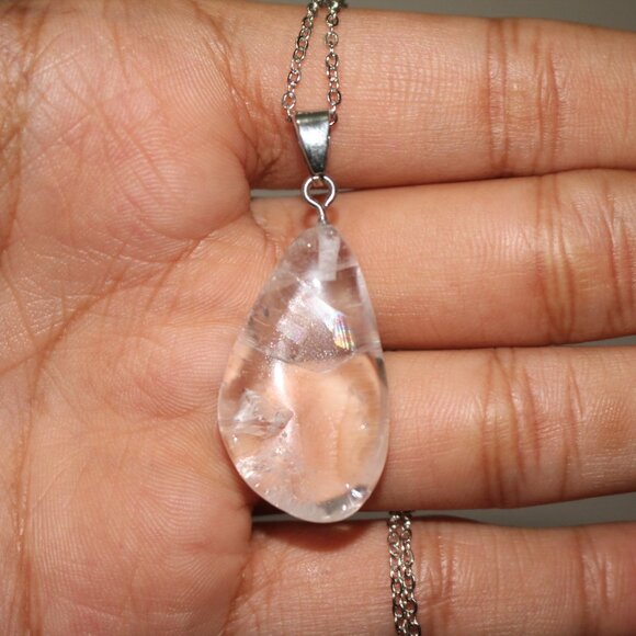 Clear Teardrop Crystal Stone Pendant Necklace – Minimalist & Elegant - Picture 3 of 5